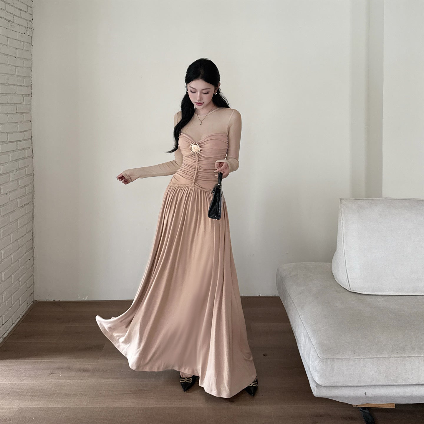 French slimming long sleeved French pure desire style waist cinching big swing long skirt